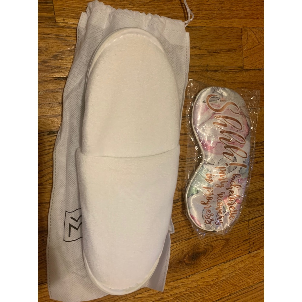 NWOT bachelorette pampering eye mask/ spa slippers